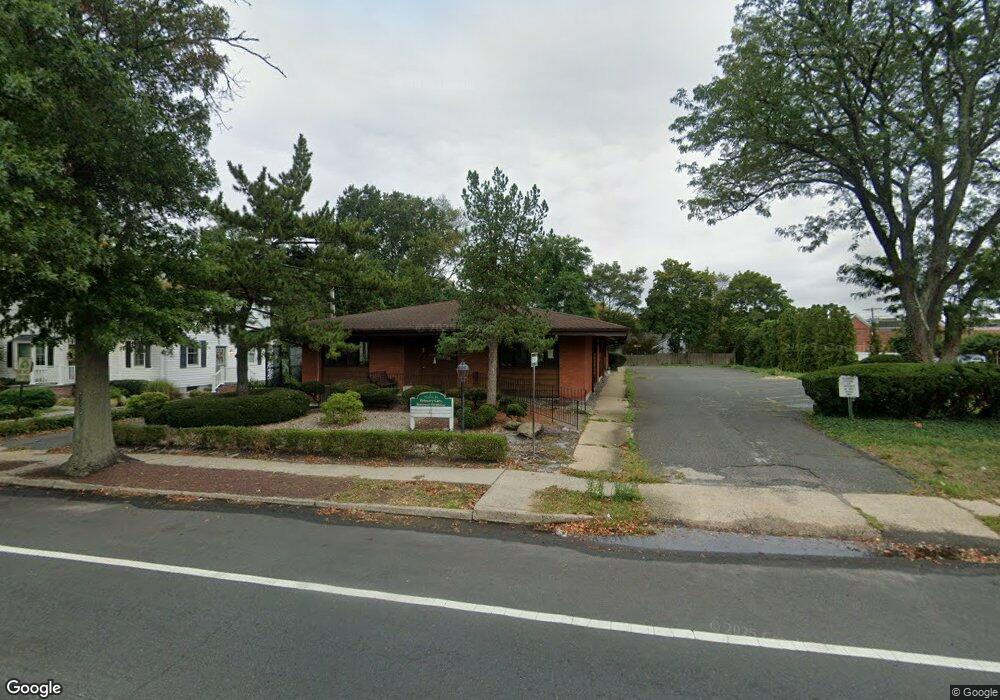 27 Pinckney Rd, Red Bank, NJ 07701 - photo 1