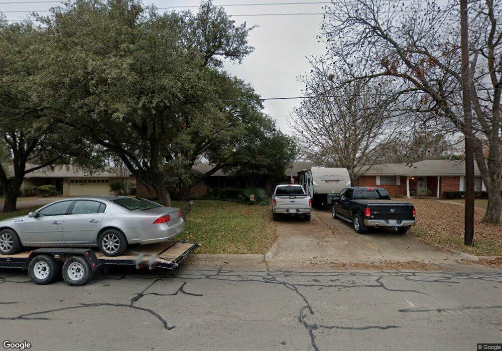 111 Mcanear St, Cleburne, TX 76033 - photo 1