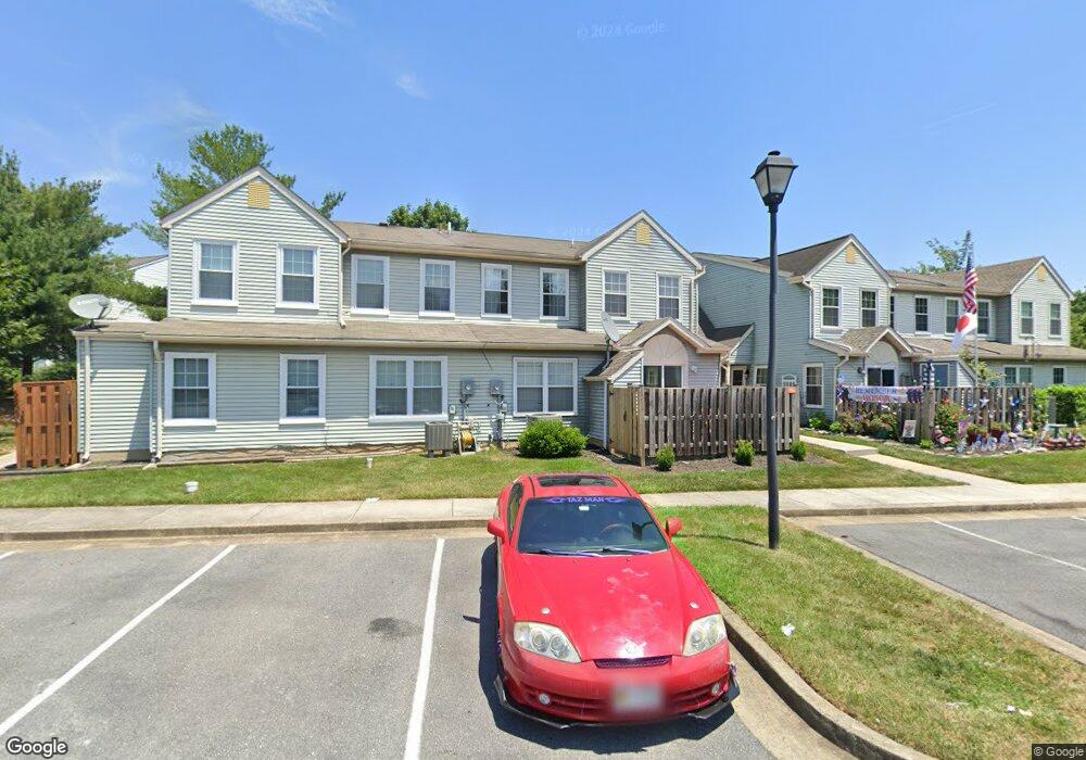 5803G Oleander Place unit 422, Frederick, MD 21703 - photo 1