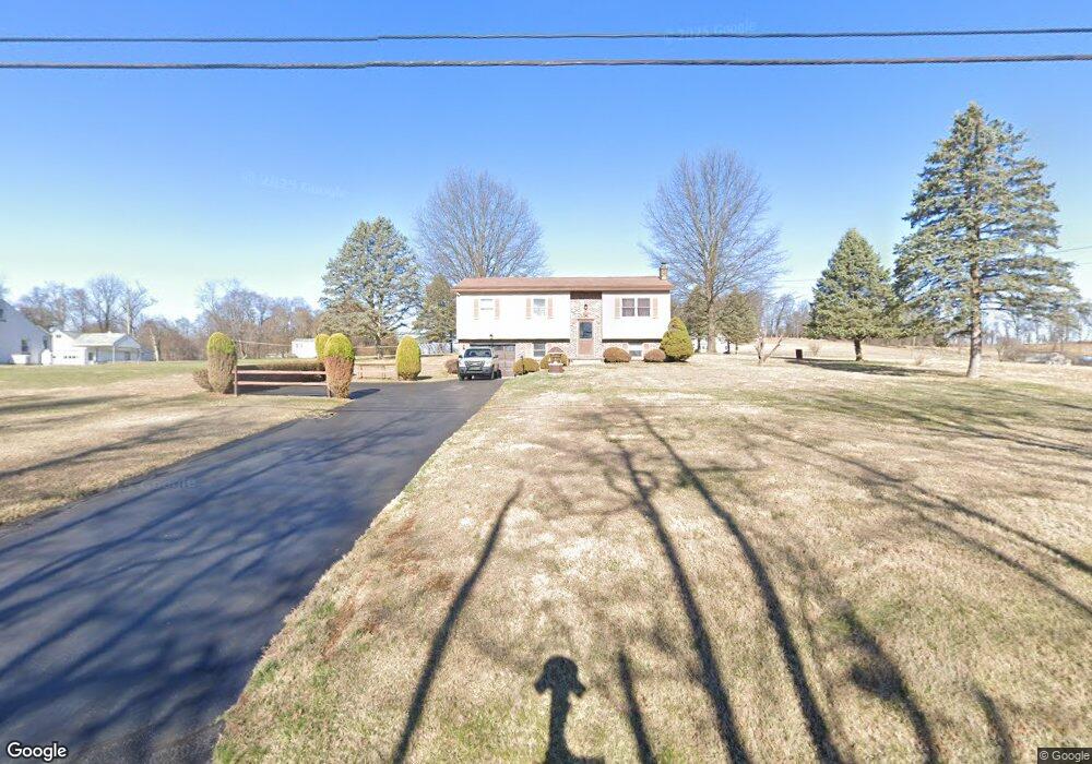 123 Old Spies Church Rd, Reading, PA 19606 - photo 1