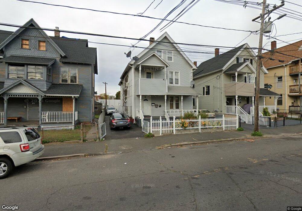 52 W Liberty St, Waterbury, CT 06706 - photo 1