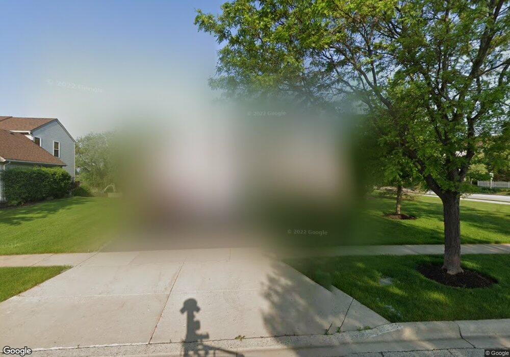 500 Lake Plumleigh Way, Algonquin, IL 60102 - photo 1