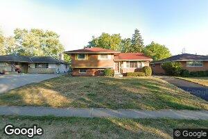 1779 Woodcrest Rd, Columbus, OH 43232