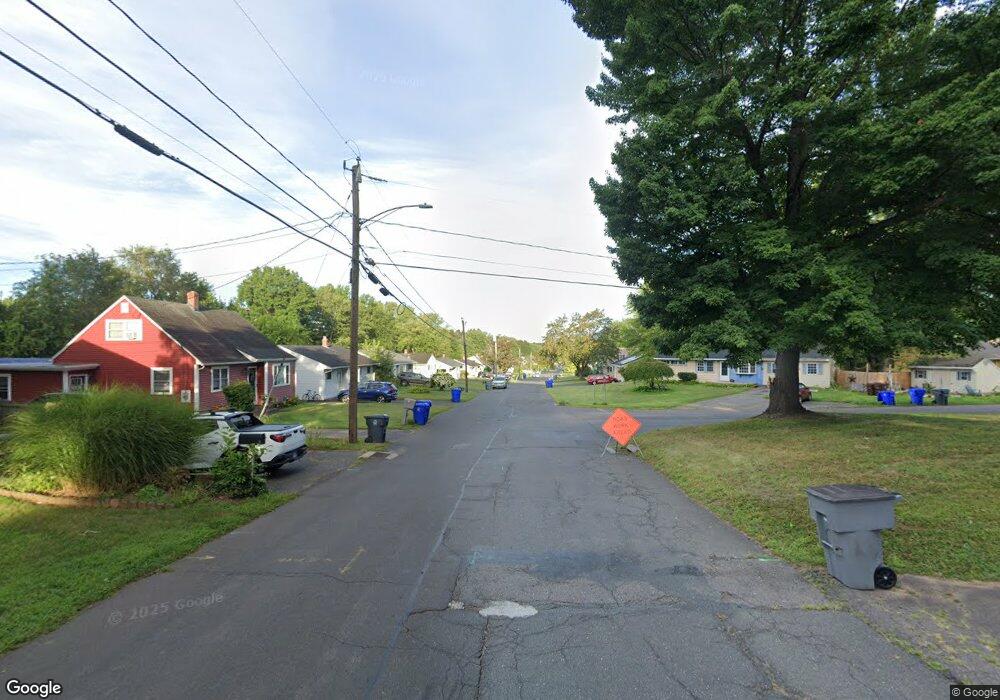 4 Broadleaf Ln, Enfield, CT 06082 - photo 1