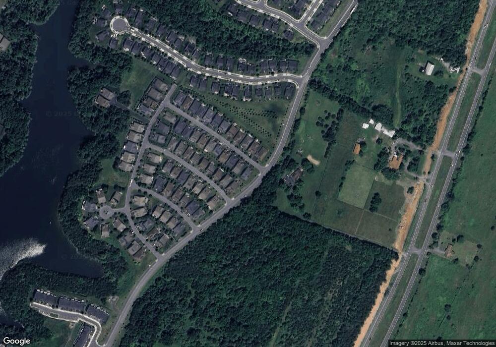 101 Cloak Ln, Lake Frederick, VA 22630 - photo 1