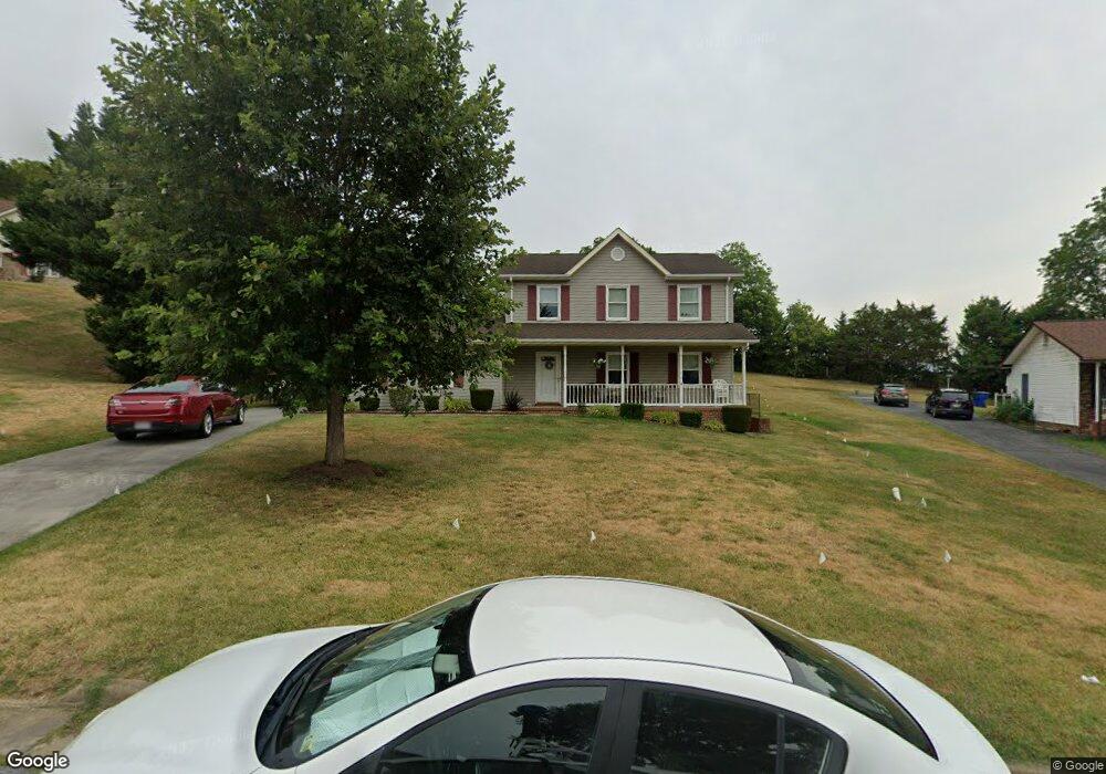 268 Creekside Way, Front Royal, VA 22630 - photo 1