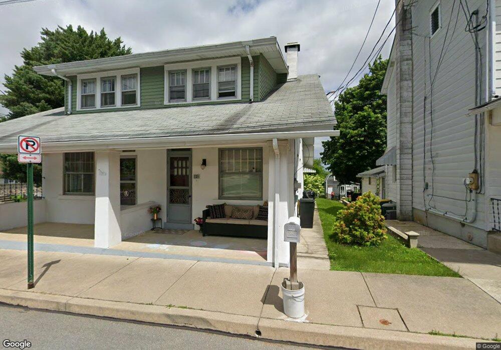 131 W 2nd St, Alburtis, PA 18011 - photo 1