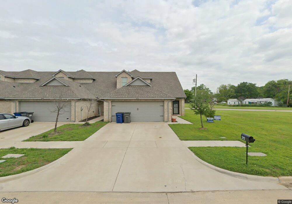 202 W Stone Cir, Wylie, TX 75098 - photo 1