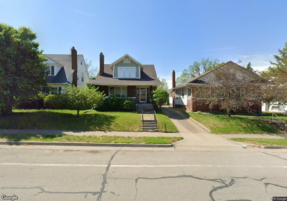 930 W Rollins St, Moberly, MO 65270 - photo 1