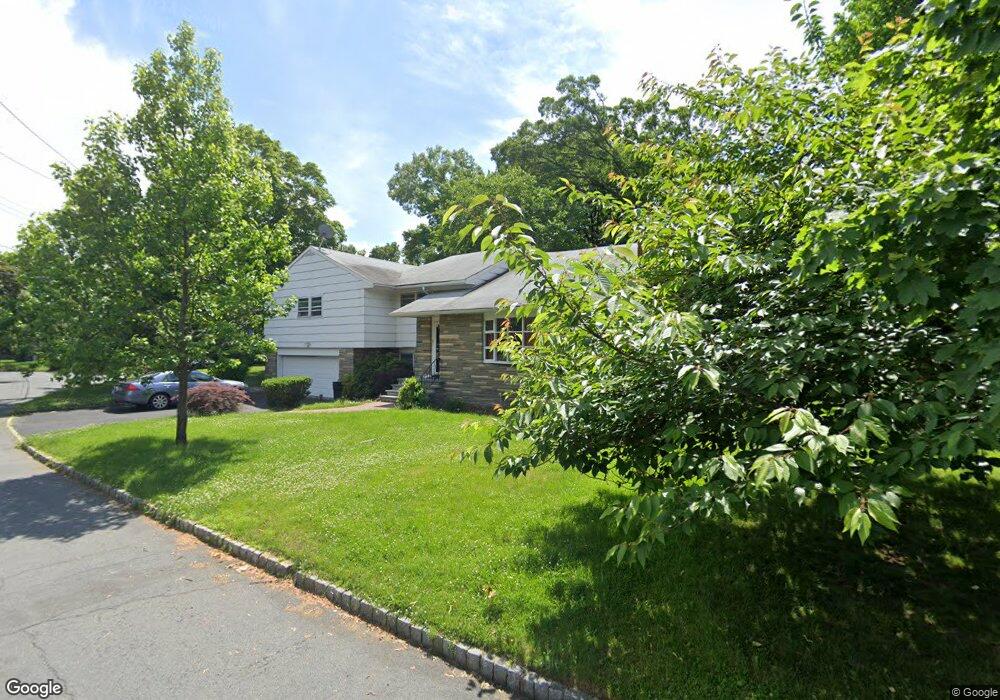40 Haran Cir, Millburn, NJ 07041 - photo 1