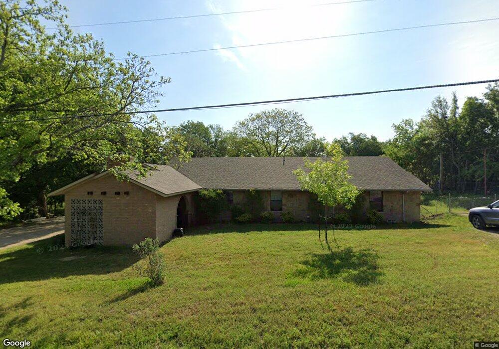 829 Nation Dr, Azle, TX 76020 - photo 1