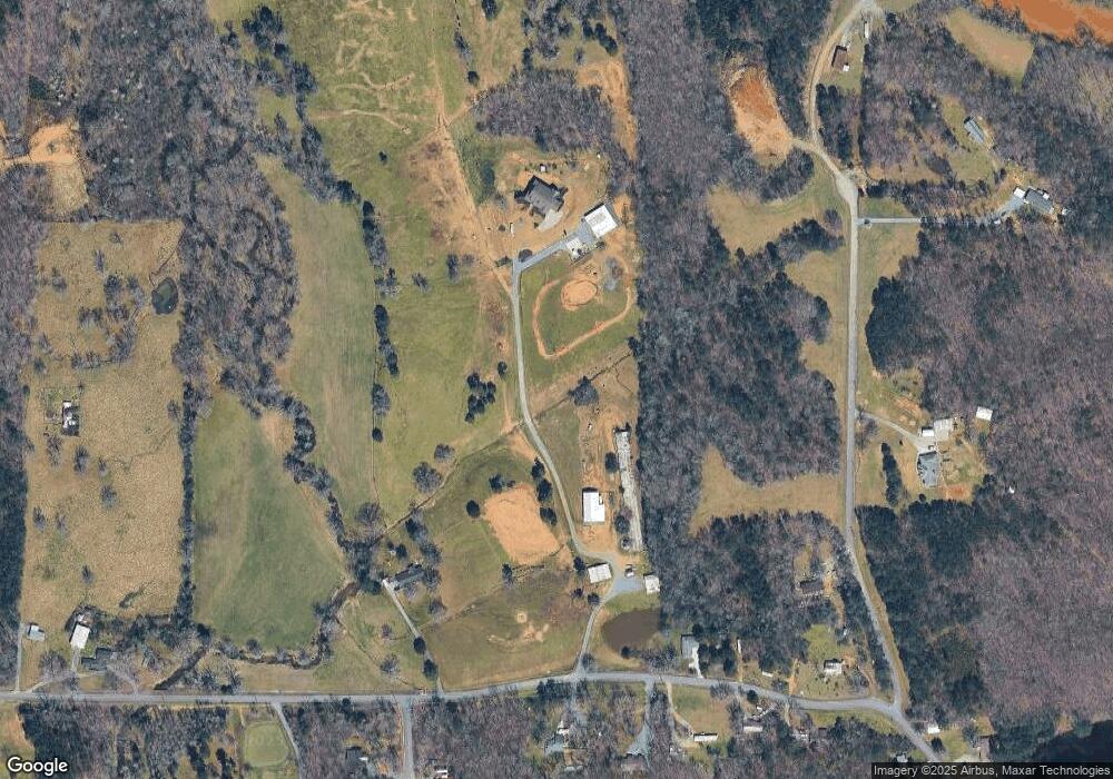 868 Newtown Creek Loop NE, Calhoun, GA 30701 - photo 1