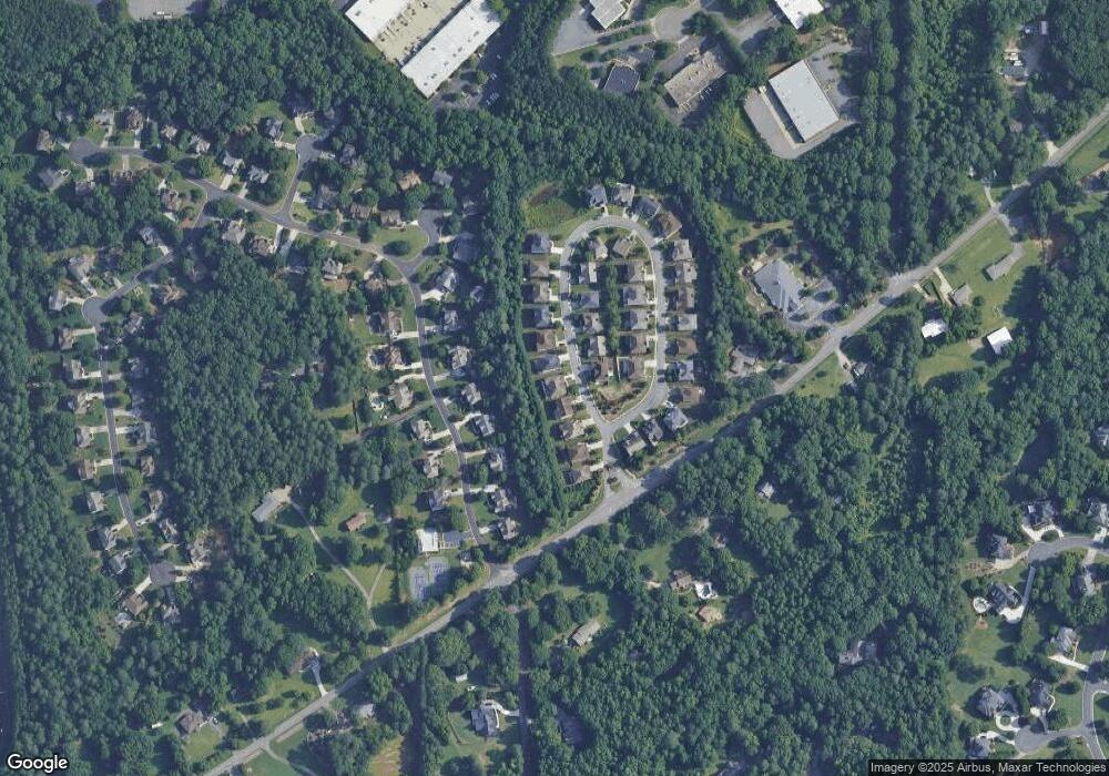 925 Walters Cir, Alpharetta, GA 30005 - photo 1