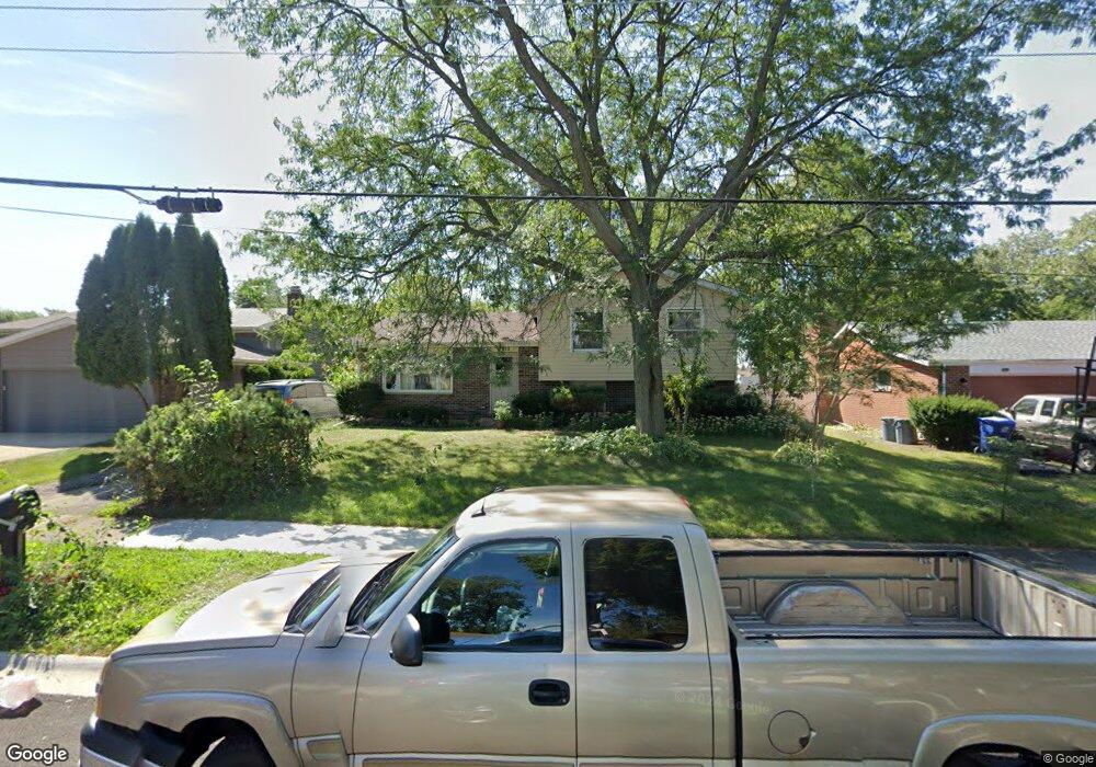 2925 University Ave, Waukegan, IL 60085 - photo 1