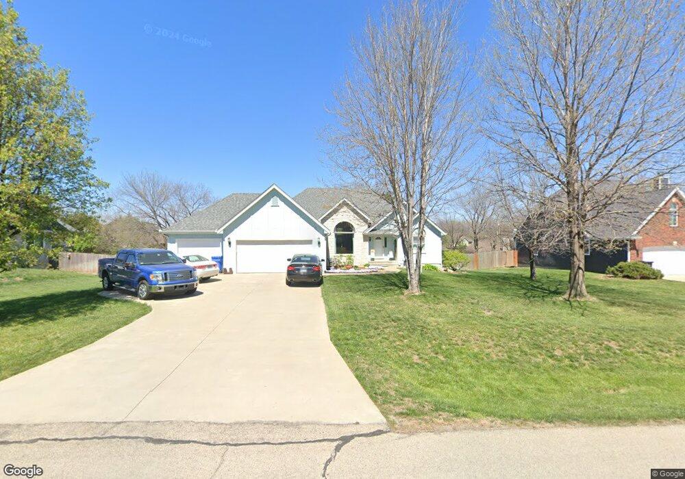 6048 SW 40th Terrace, Topeka, KS 66610 - photo 1