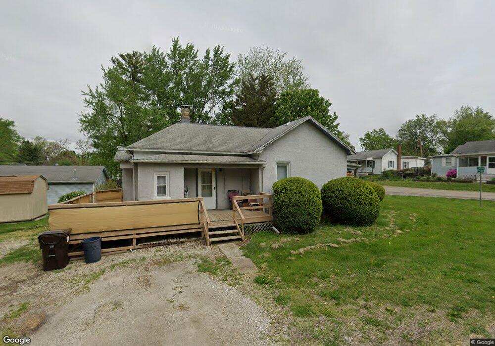 115 Oscar St, Lincoln, IL 62656 - photo 1