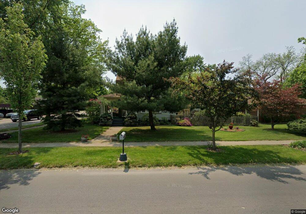 821 E Lusher Ave, Elkhart, IN 46517 - photo 1