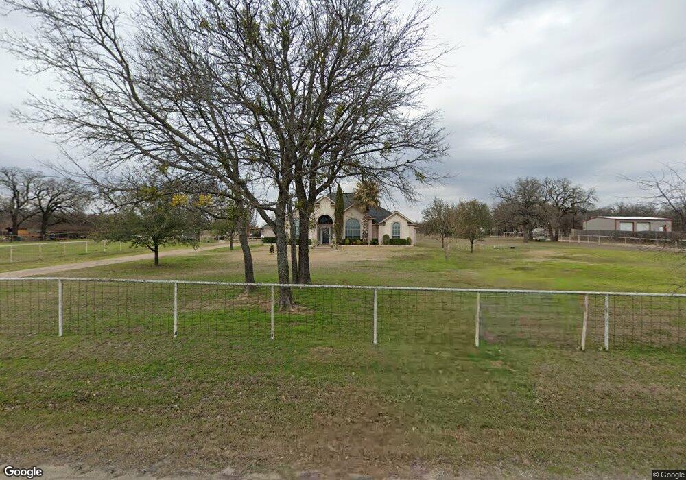 710 Reese Ln, Azle, TX 76020 - photo 1