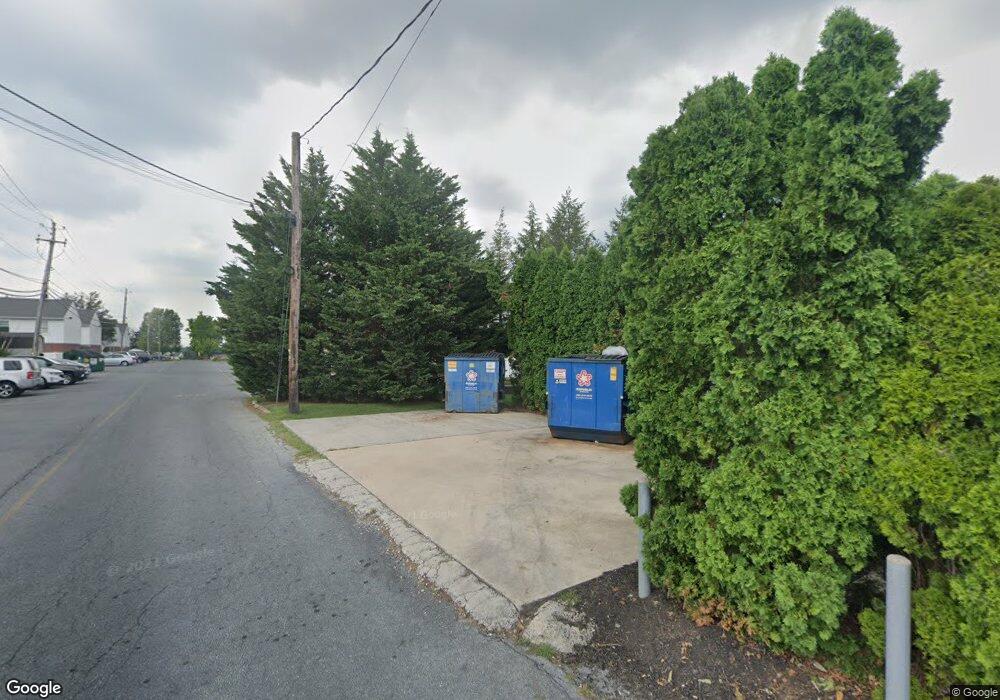 424 W Chocolate Ave, Hershey, PA 17033 - photo 1