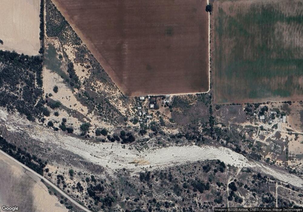 301 County Road 4401, Hondo, TX 78861 - photo 1