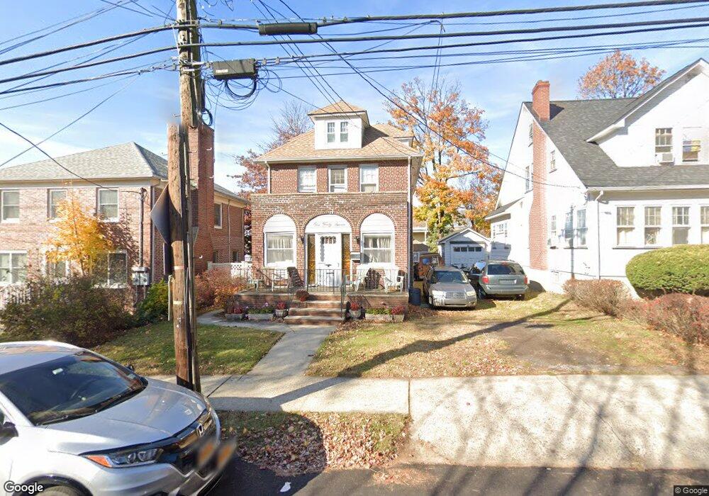 147 Glenwood Ave, Staten Island, NY 10301 - photo 1