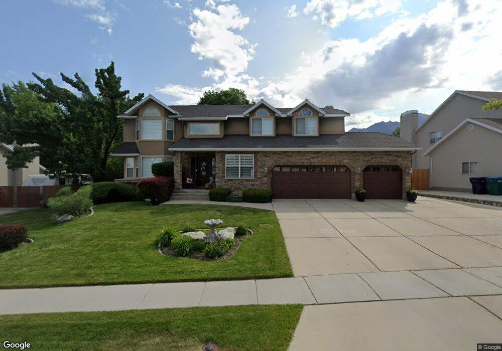 1913 Fall View Dr, Sandy, UT 84093 - photo 1