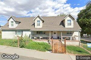 502 5th St, Maupin, OR 97037