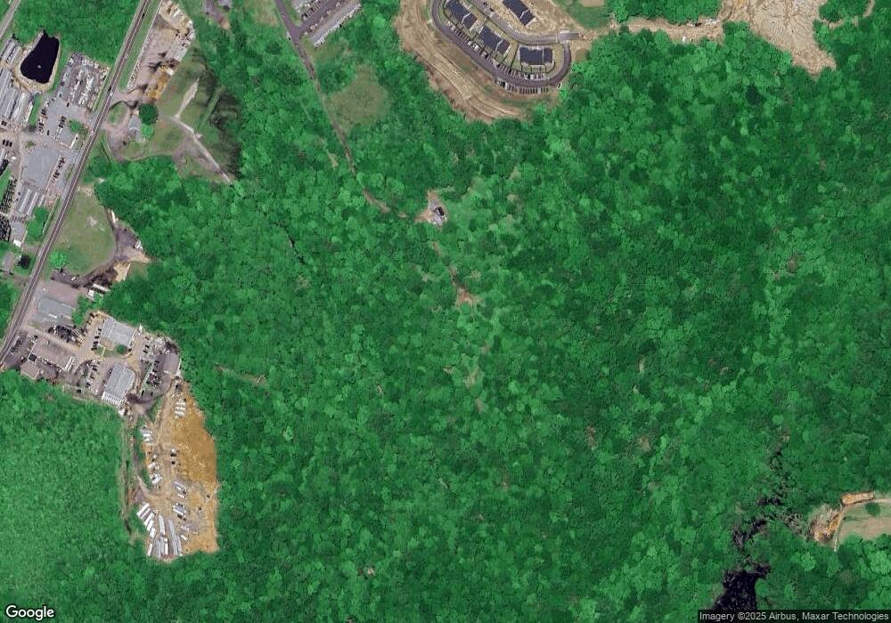 604 Lake Vista Dr unit 604, East Hampton, CT 06424 - photo 1