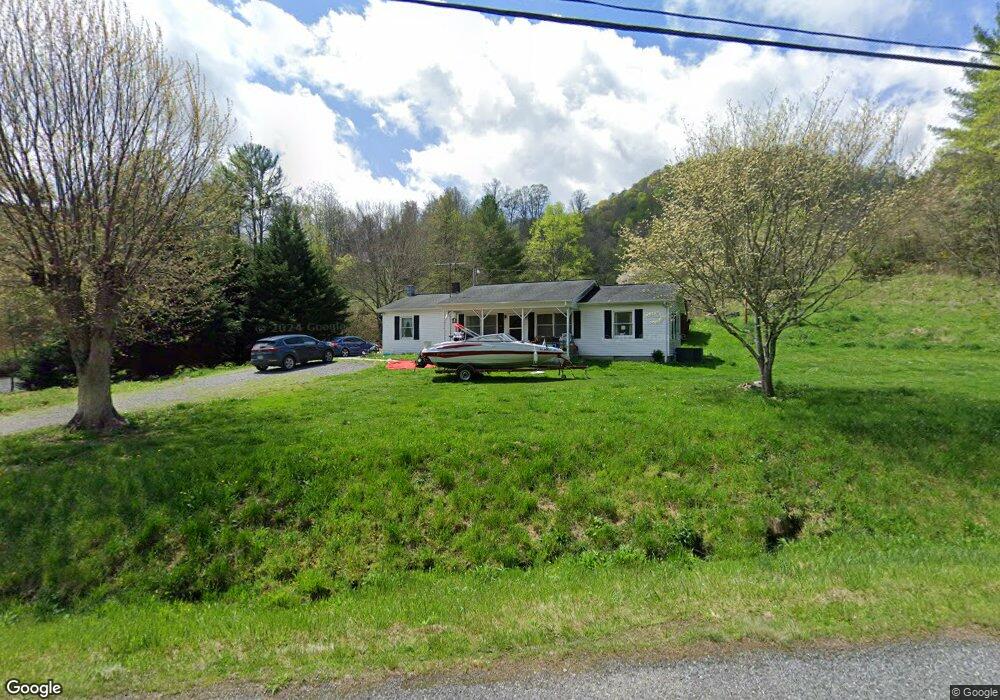 385 Maney Branch Rd, Burnsville, NC 28714 - photo 1