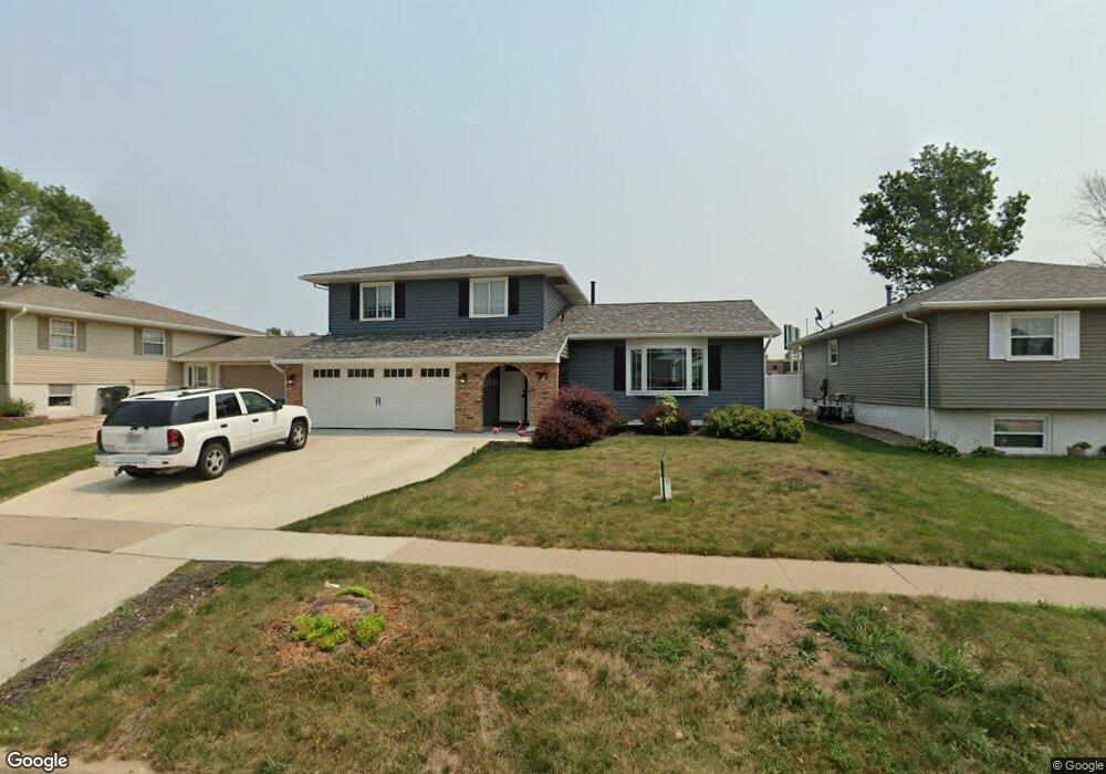 43 Julia Ann Dr NW, Cedar Rapids, IA 52405 - photo 1