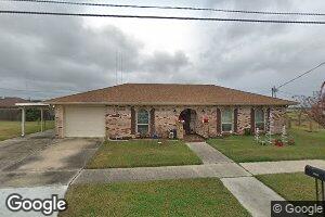 3904 Mumphrey Rd, Chalmette, LA 70043