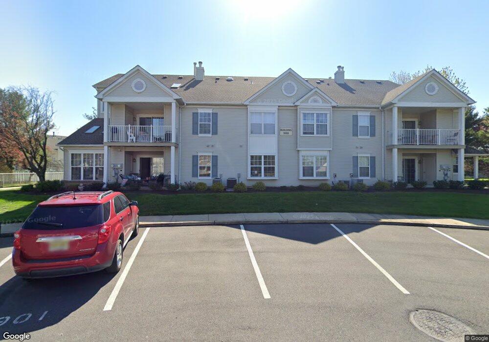 904 Oliphant Lane B, Mount Laurel, NJ 08054 - photo 1