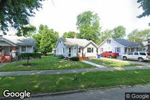 17 Central Dr, Decatur, IL 62526