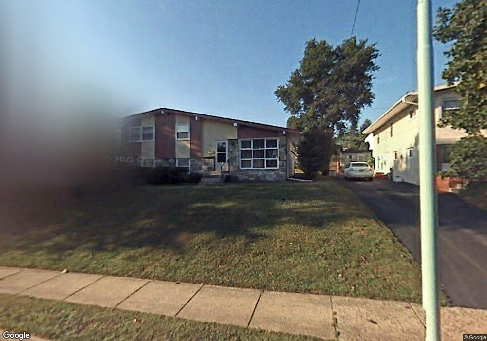 410 Hampshire Dr, Broomall, PA 19008 - photo 1