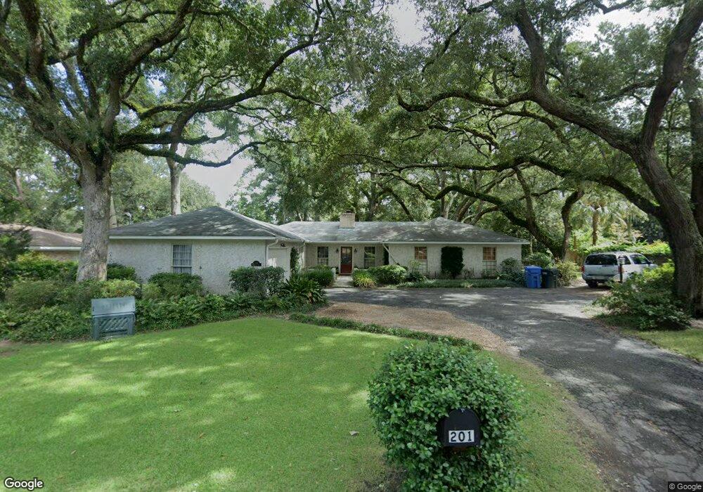 201 Hermitage Way, Saint Simons Island, GA 31522 - photo 1