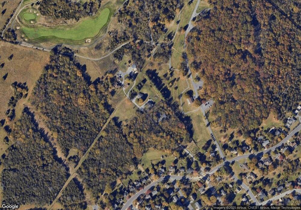 1203 S Dogwood Dr, Harrisonburg, VA 22801 - photo 1