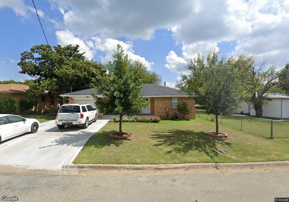 2103 Loy St, Sherman, TX 75090 - photo 1