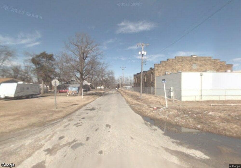 411 W Main St, Beggs, OK 74421 - photo 1