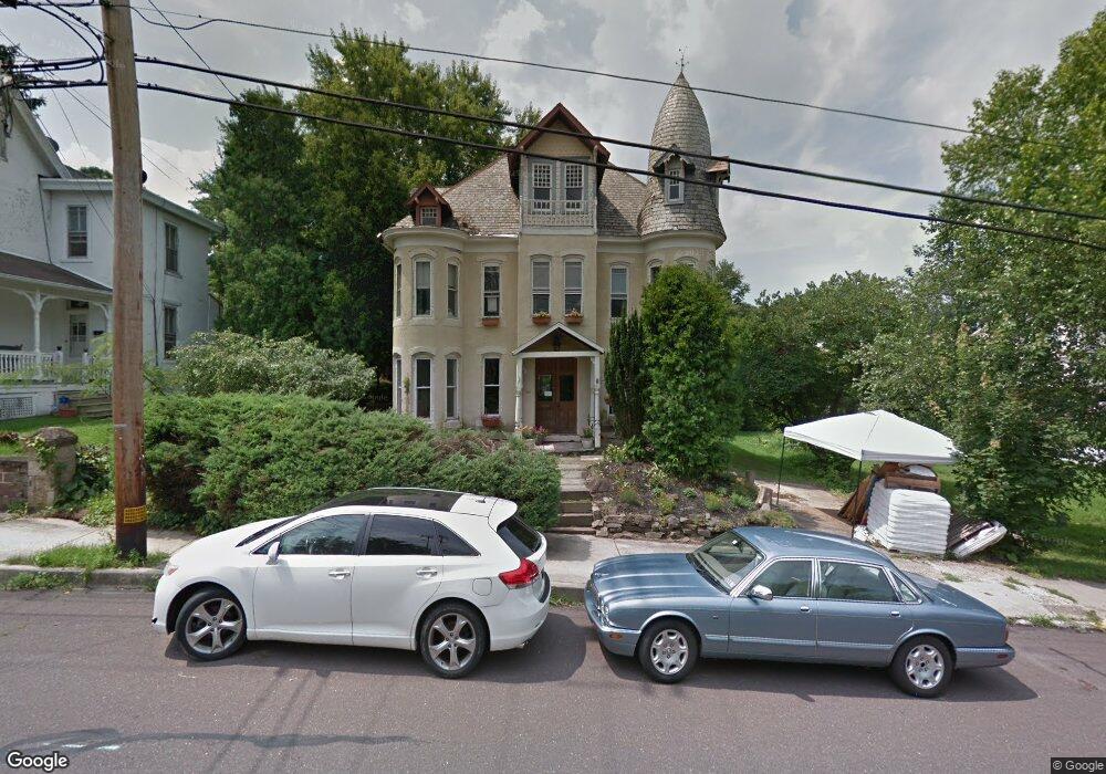 208 S Main St, Spring City, PA 19475 - photo 1