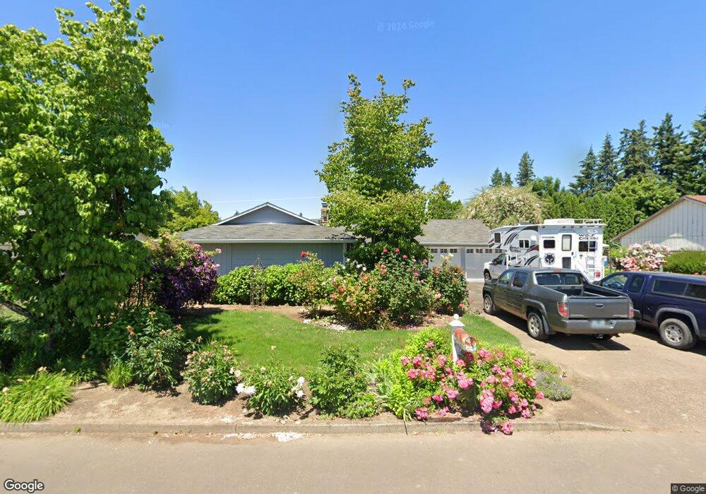 270 SW 8th Ave, Canby, OR 97013 - photo 1