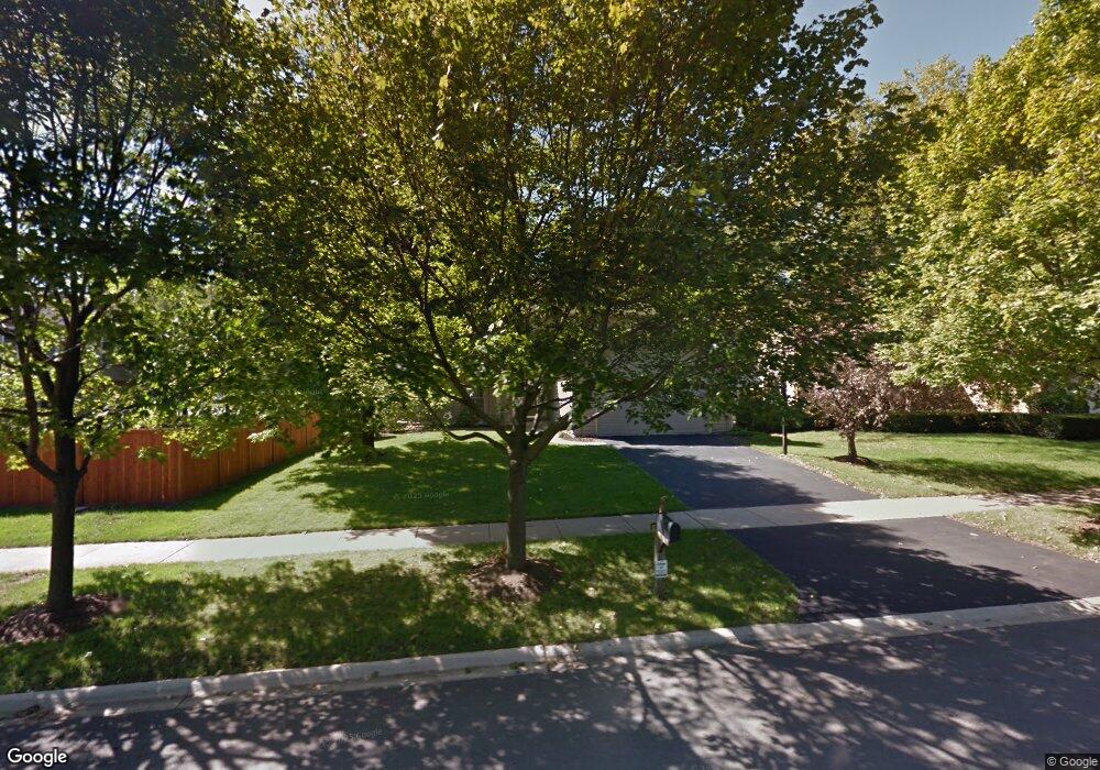 1917 Fairoak Rd, Naperville, IL 60565 - photo 1