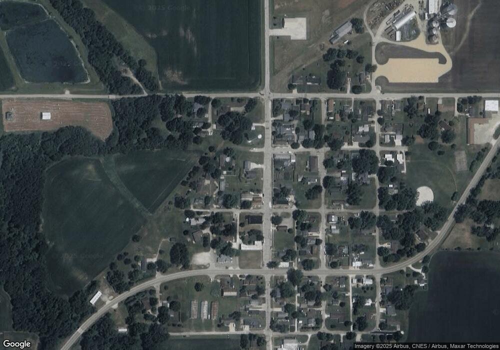 213 Cedar St, Cedar Point, IL 61316 - photo 1