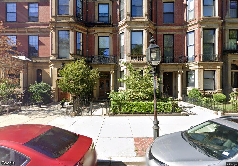 137 Commonwealth Ave unit 9, Boston College, MA 02467 - photo 1