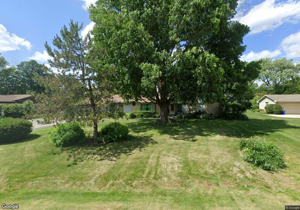 12950 Wrayburn Rd, Elm Grove, WI 53122 - photo 1