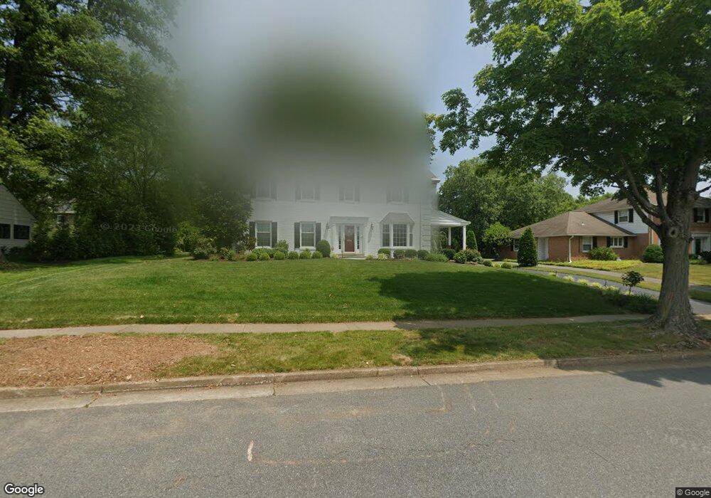 505 Country Club Dr, Wilmington, DE 19803 - photo 1