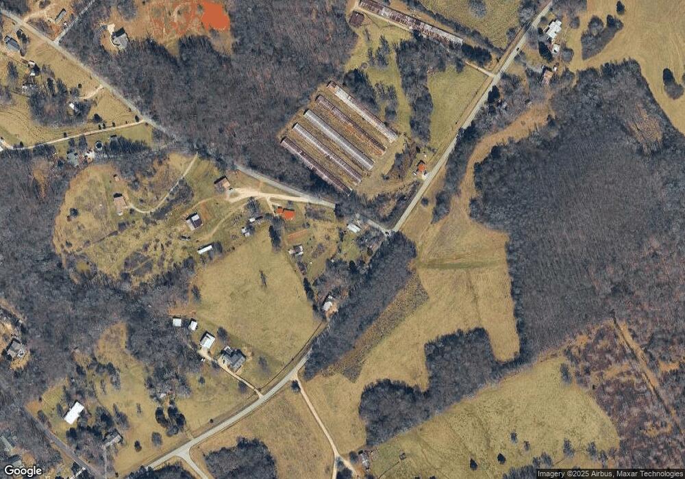 150 Homer Stephens Rd, Cornelia, GA 30531 - photo 1