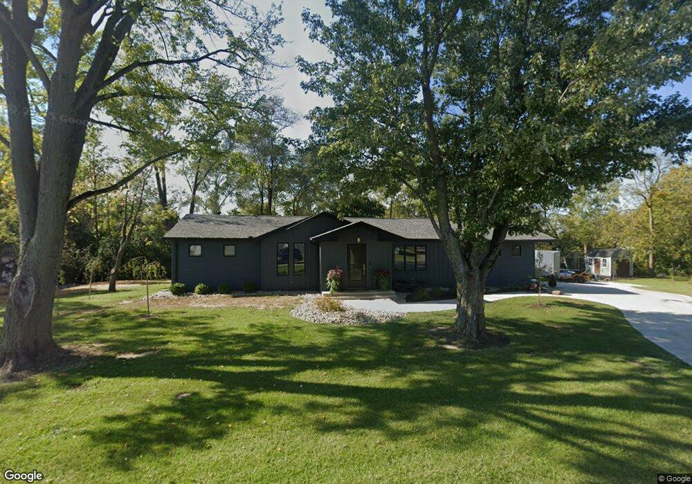 2526 Circle Dr, Lima, OH 45806 - photo 1