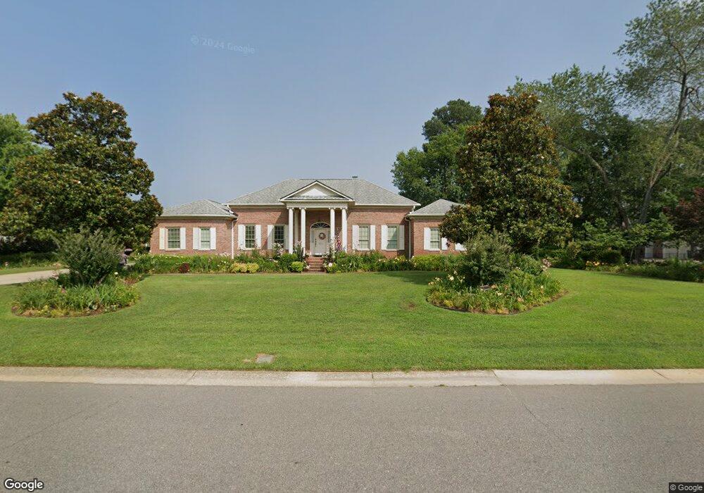 569 Broyhill Rd, Fayetteville, NC 28314 - photo 1