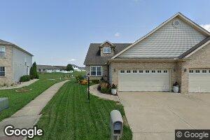 1412 Myrtle Beach Ave, Champaign, IL 61822