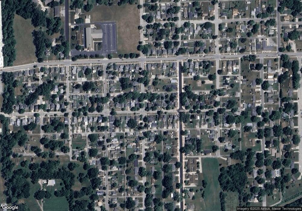 702 E 9th St, Auburn, IN 46706 - photo 1